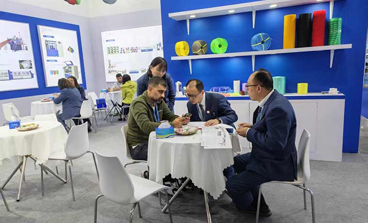 เครื่องทำเชือกบิดเกลียว .jpg